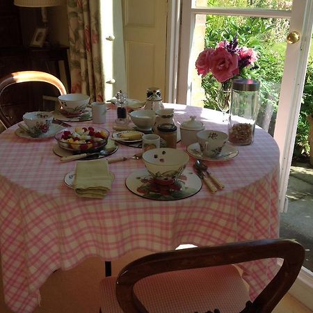 Brunton Farmhouse Hotel Collingbourne Kingston Luaran gambar