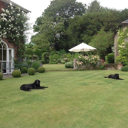Brunton Farmhouse Hotel Collingbourne Kingston Luaran gambar