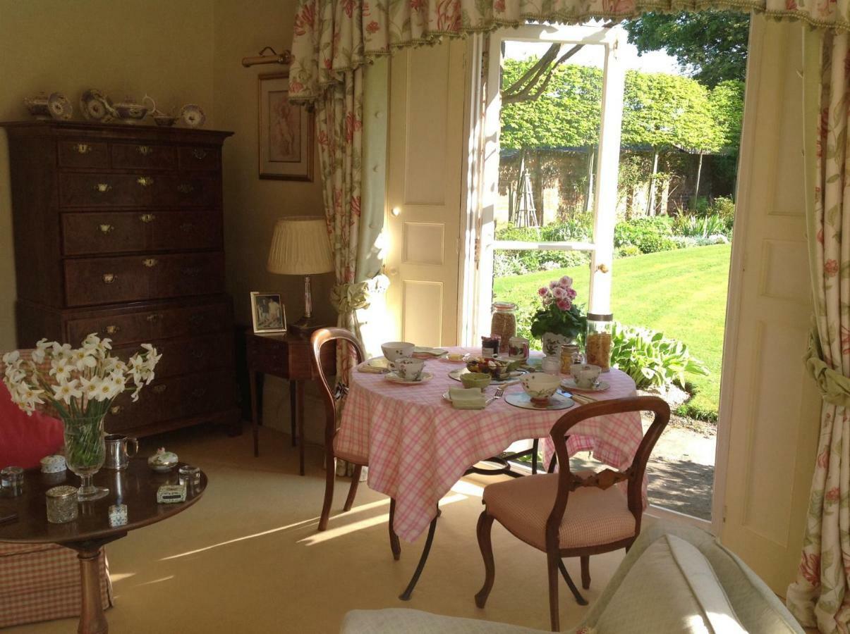 Brunton Farmhouse Hotel Collingbourne Kingston Luaran gambar